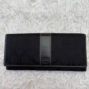Coach Vintage Signature Wallet Clutch